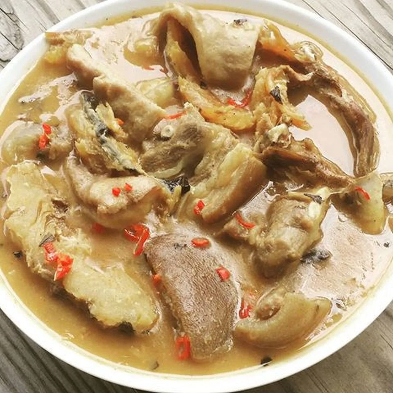 Ofe Nsala (White Soup)